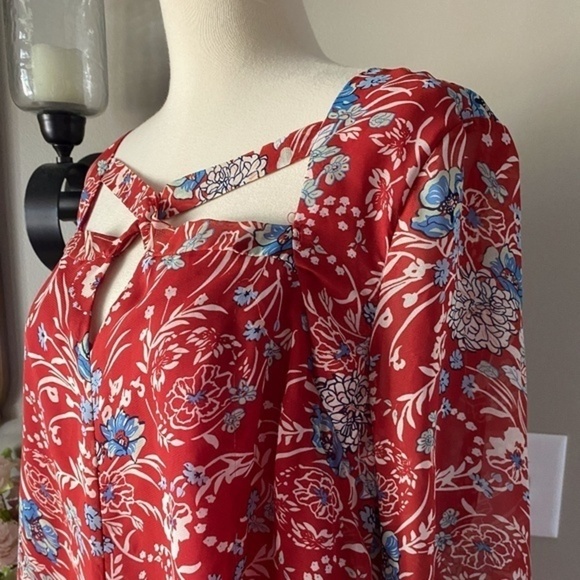 Umgee Red Floral Keyhole Bell Sleeve Tunic Dress M - Picture 7 of 8